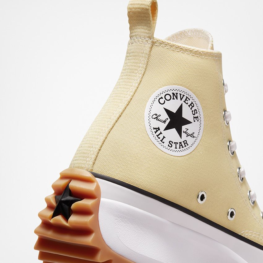 CONVERSE Run Star Hike Platform Seasonal Colour High Tops