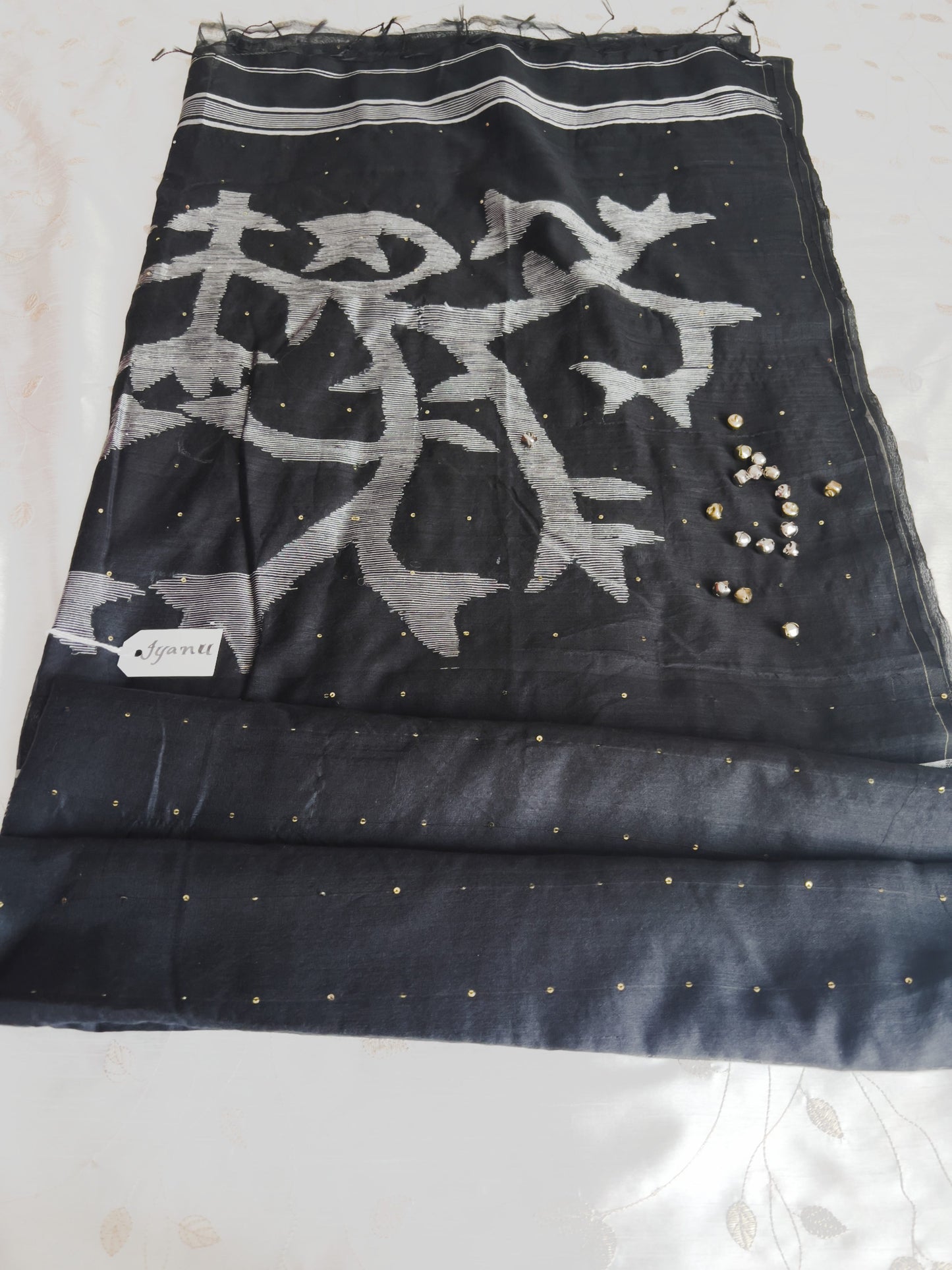 Noor – Maheshwari Cotton Silk Saree with Jamdani & Sequin Work